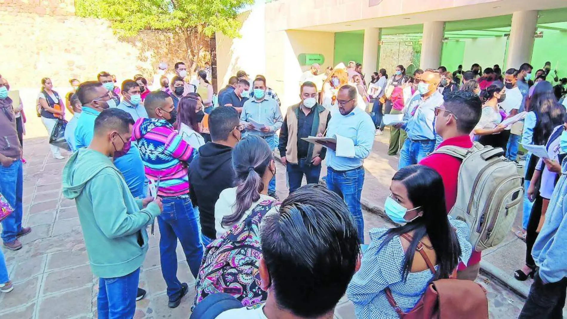 Trabajadores de la SSZ para el Hospital de la Mujer en Fresnillo